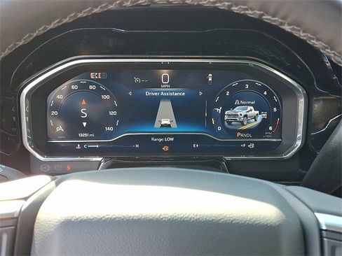 Used 2025 Chevrolet Silverado 2500 LT image 15