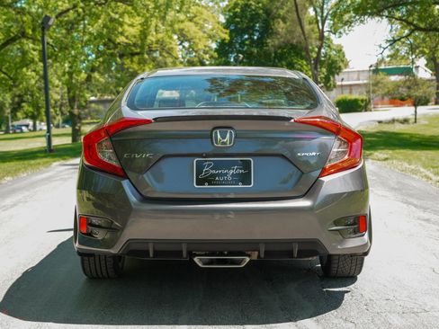 Used 2019 Honda Civic Sport image 6
