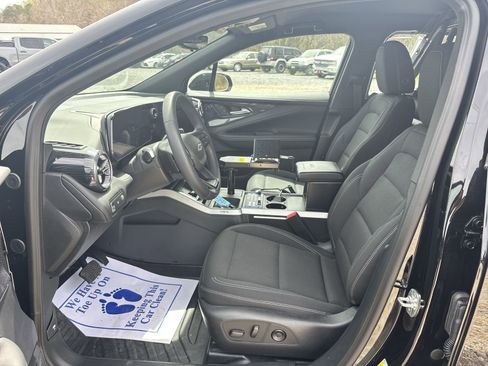 New 2025 Chevrolet Blazer EV AWD Police image 15