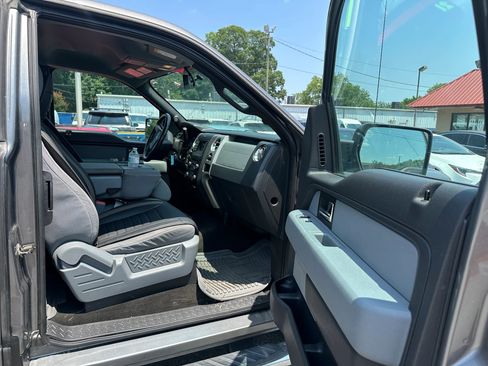 Used 2013 Ford F150 XLT w/ Luxury Equipment Group image 8