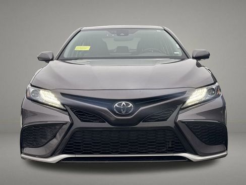 Used 2024 Toyota Camry XSE FWD image 10