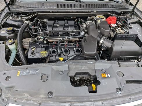 Used 2013 Ford Taurus Limited image 30