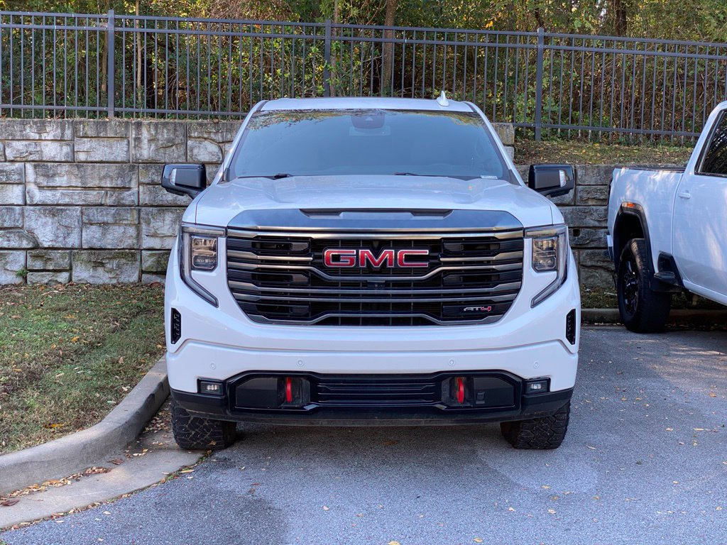 Used 2023 GMC Sierra 1500 AT4 w/ AT4 Premium Package AWD/4WD image 2