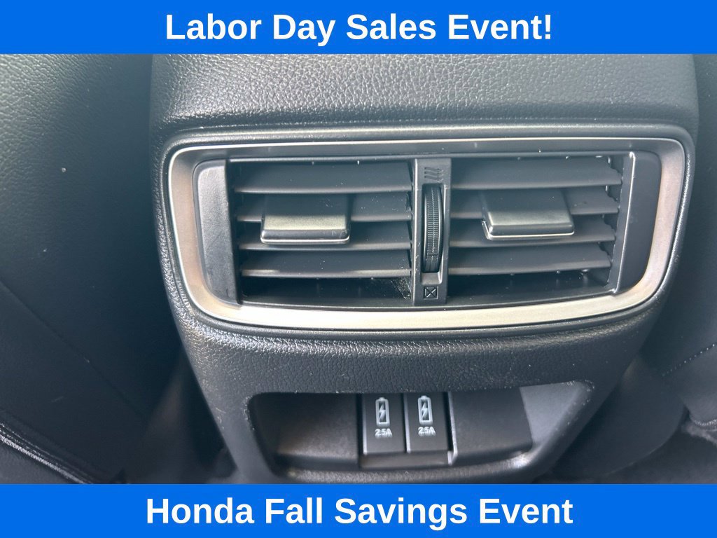 Used 2017 Honda CR-V Touring image 16