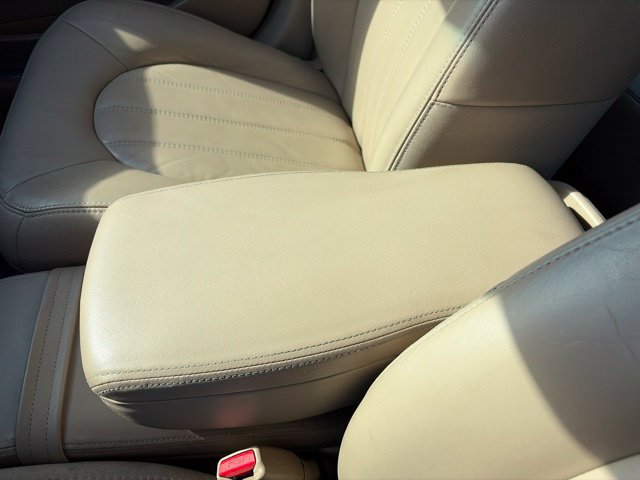 Used 2010 Buick Lucerne CXL w/ Driver Confidence Package FWD image 26