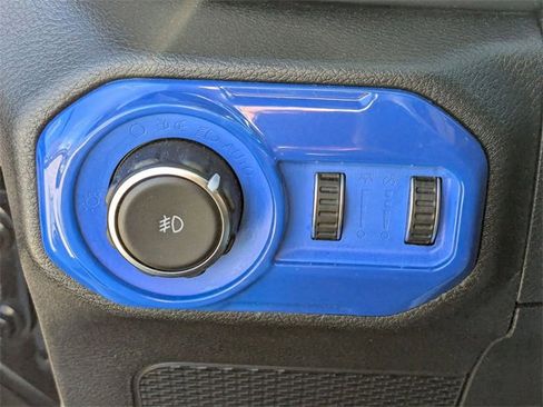 Used 2019 Jeep Wrangler Unlimited Sport S image 16