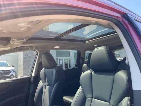 Used 2025 Subaru Ascent Touring image 40