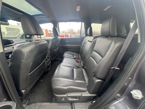 Used 2022 Honda Pilot Special Edition image 33