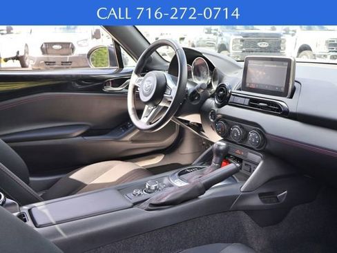 Used 2017 MAZDA MX-5 Miata RF Club image 17