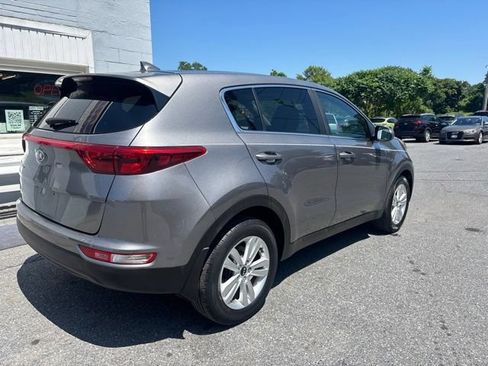 Used 2018 Kia Sportage LX FWD image 5
