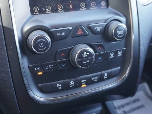 Used 2018 Dodge Durango GT image 17