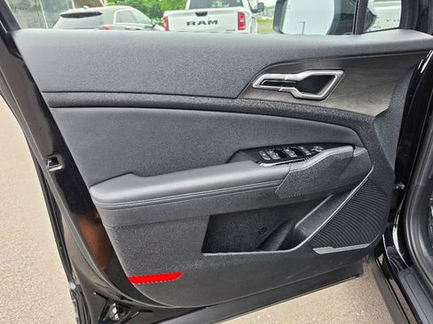 Used 2023 Kia Sportage X-Line w/ X-Line Premium Package AWD/4WD image 19