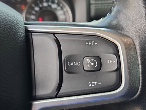 Used 2020 RAM 1500 Laramie image 23