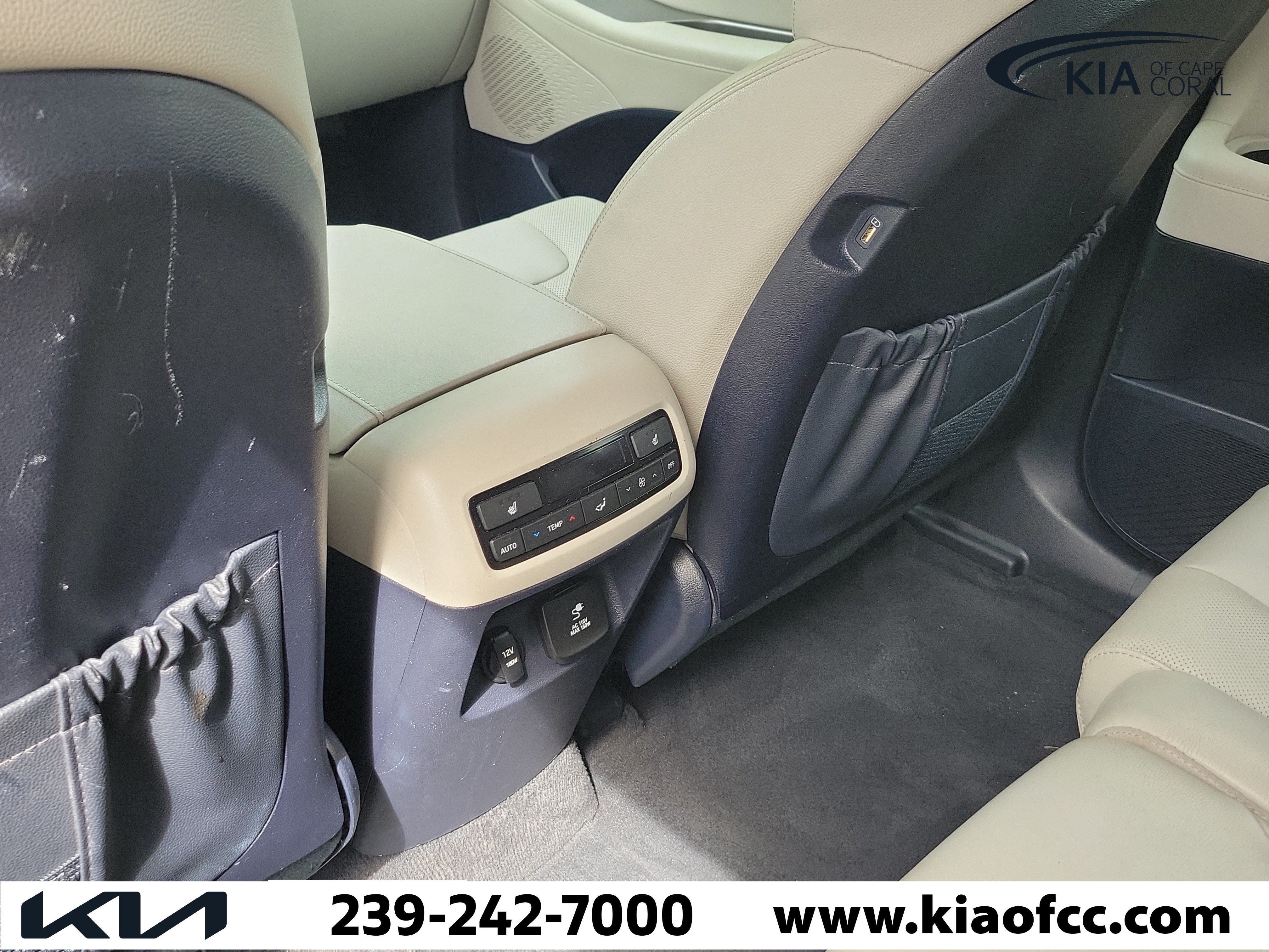 Used 2022 Hyundai Palisade SEL w/ 8P Bench Seat Package FWD image 14