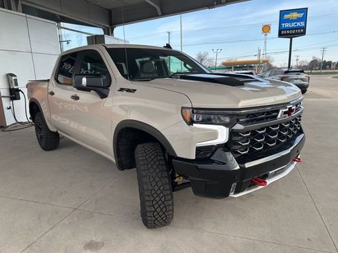 New 2026 Chevrolet Silverado 1500 ZR2 AWD/4WD image 3