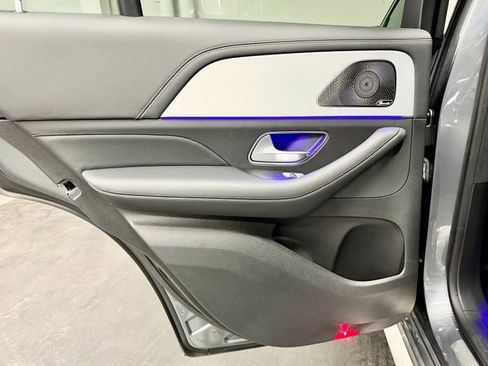 Used 2024 Mercedes-Benz GLE 63 AMG S image 38