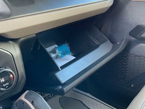 Used 2024 Ford Bronco Big Bend image 38