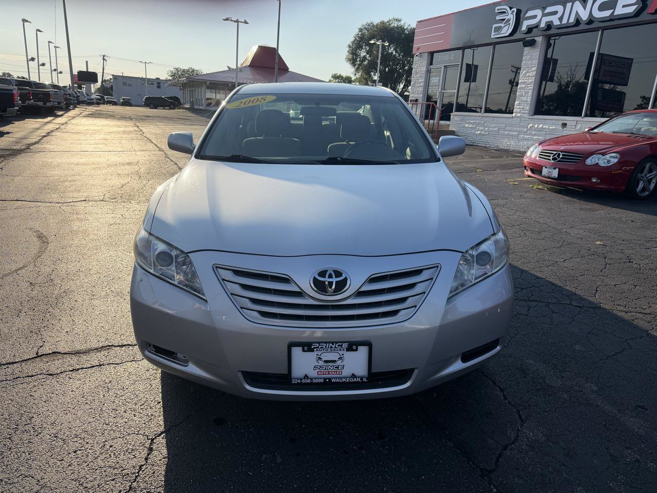 Used 2008 Toyota Camry LE FWD image 2