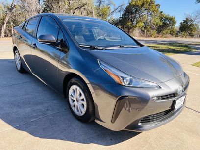 Used 2020 Toyota Prius LE