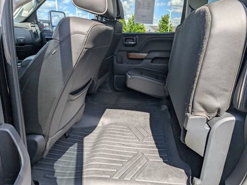 Used 2018 Chevrolet Silverado 2500 High Country w/ Duramax Plus Package AWD/4WD image 26
