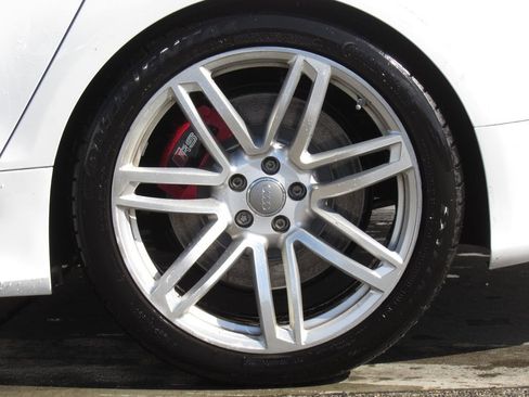 Used 2016 Audi RS 7 Prestige image 38