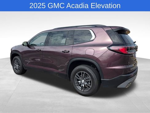 Used 2025 GMC Acadia Elevation image 5