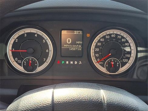 Used 2017 RAM 2500 Tradesman w/ Chrome Appearance Group image 15