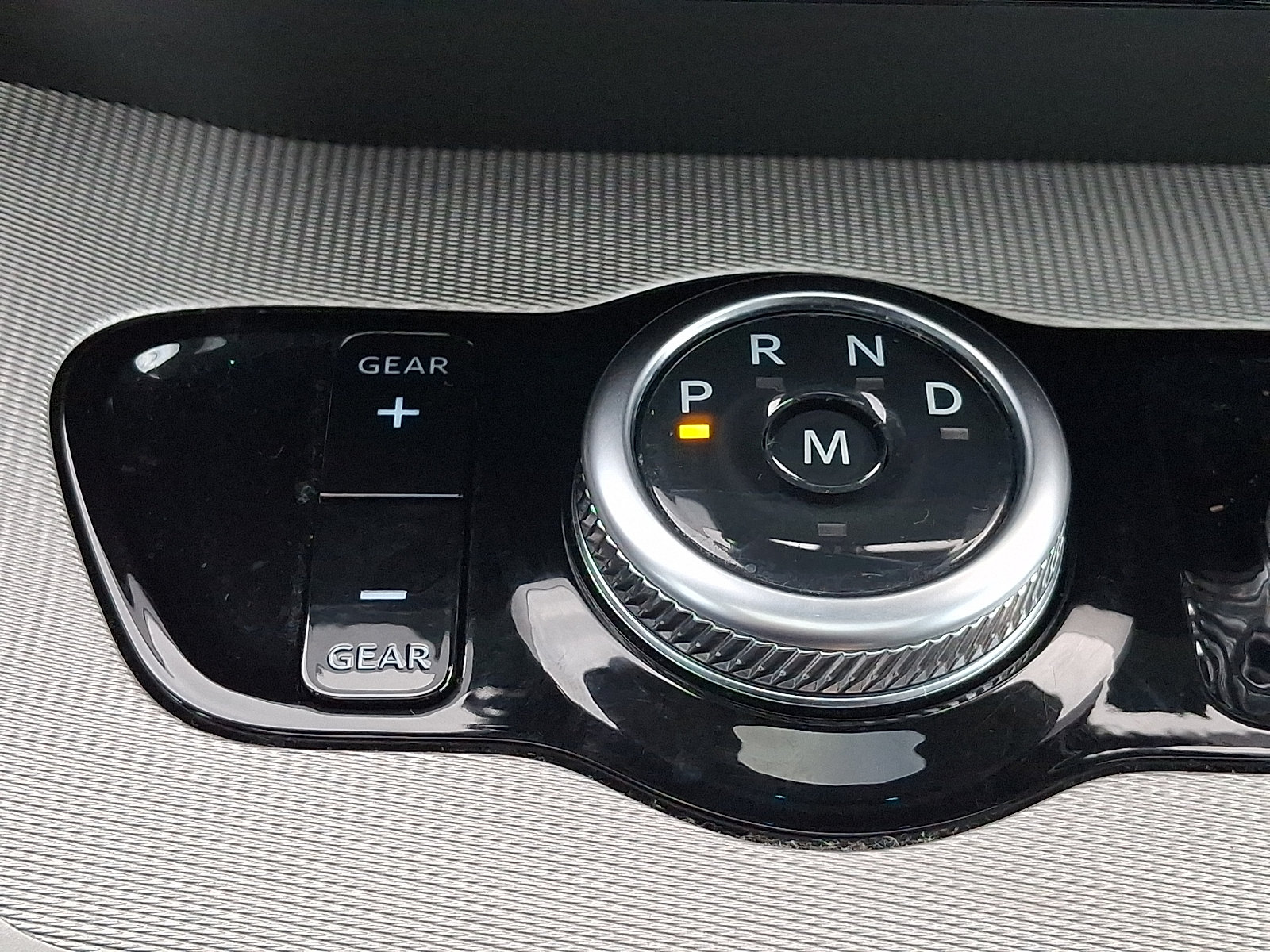 Used 2025 Ford Expedition Active AWD/4WD image 16