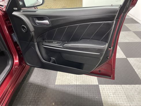 Used 2022 Dodge Charger GT w/ Plus Group RWD image 23
