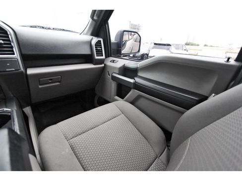 Used 2015 Ford F150 XLT w/ Equipment Group 301A Mid AWD/4WD image 11