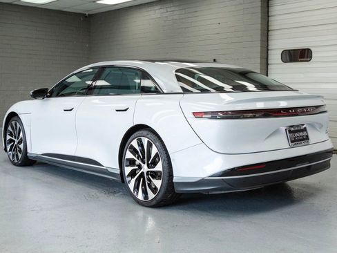 Used 2022 Lucid Air Grand Touring image 37