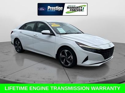 Used 2023 Hyundai Elantra SEL w/ Convenience Package