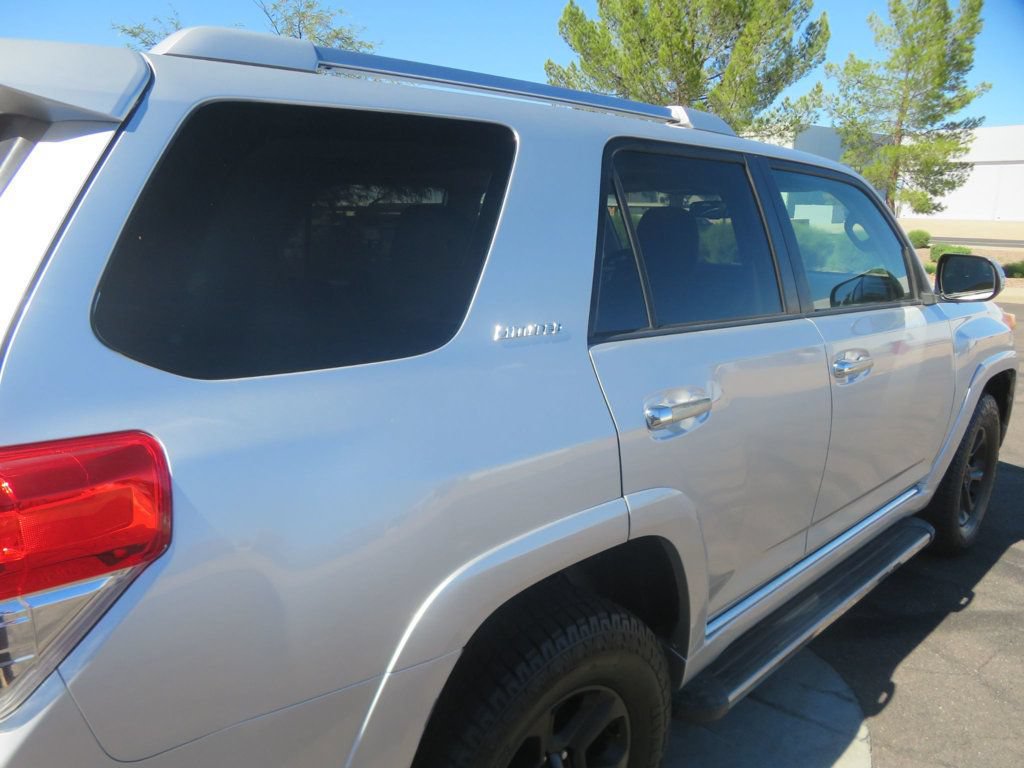 Used 2011 Toyota 4Runner Limited AWD/4WD image 9