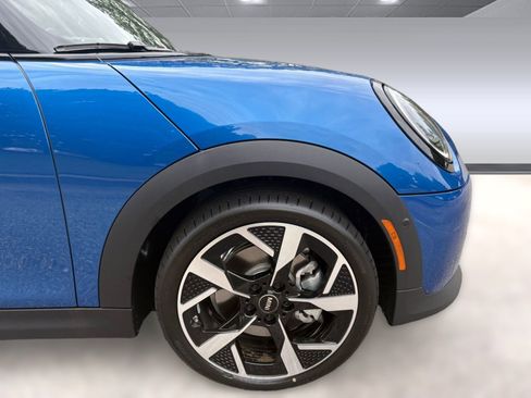 New 2025 MINI Cooper S image 12