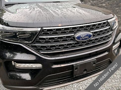 Used 2023 Ford Explorer XLT w/ Equipment Group 202A RWD image 26