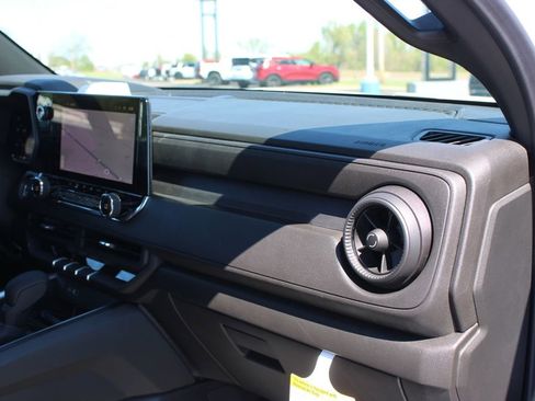 New 2026 Chevrolet Colorado Trail Boss AWD/4WD image 30