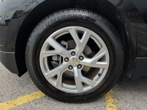 Used 2018 Chevrolet Equinox Premier image 4