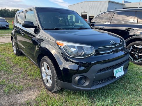 Used 2019 Kia Soul FWD image 7