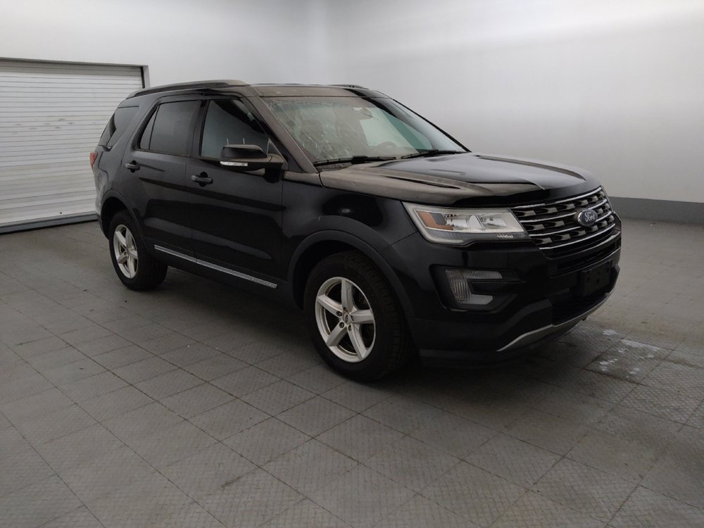 Used 2017 Ford Explorer XLT AWD/4WD image 11