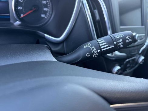 Used 2023 Chevrolet Equinox LT image 26