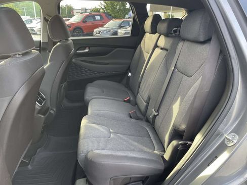 Used 2019 Hyundai Santa Fe SE AWD/4WD image 3