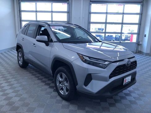Certified 2025 Toyota RAV4 XLE w/ Convenience Package AWD/4WD image 36