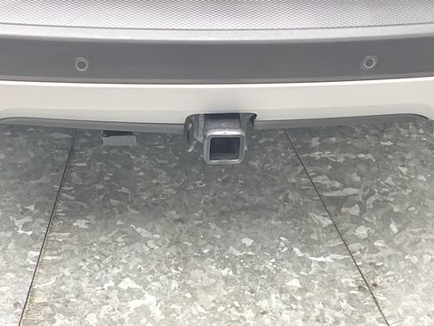 Used 2022 Ford Escape Titanium w/ Class II Trailer Tow Package image 30