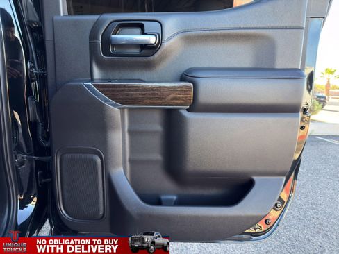 Used 2020 GMC Sierra 1500 Elevation w/ Elevation Value Package image 24