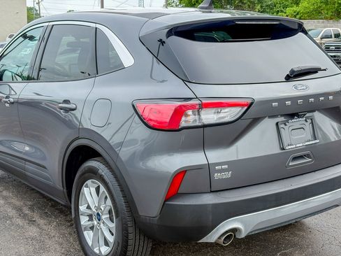 Used 2021 Ford Escape SE w/ Cold Weather Package AWD/4WD image 13