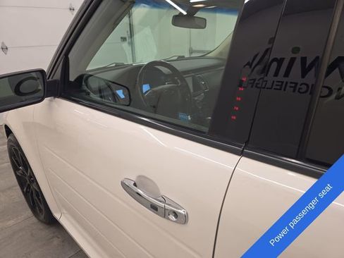Used 2016 Ford Flex Limited w/ Equipment Group 301A FWD image 21