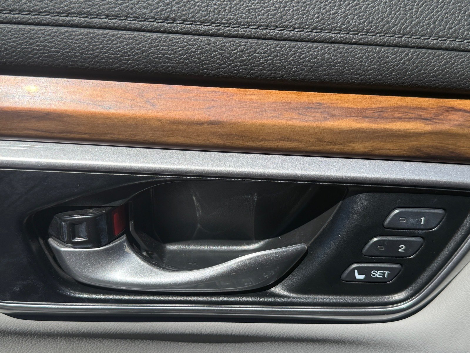 Used 2021 Honda CR-V Touring image 44
