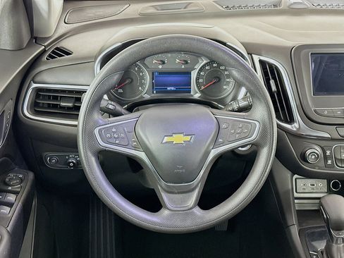 Used 2022 Chevrolet Equinox LT image 18