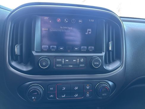 Used 2016 GMC Canyon SLE w/ All Terrain Package image 15