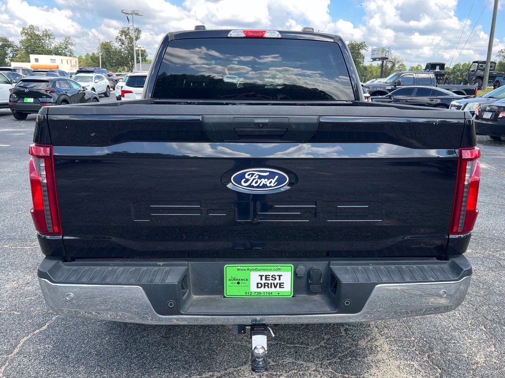 Used 2025 Ford F150 XLT w/ Equipment Group 301A Standard AWD/4WD image 5